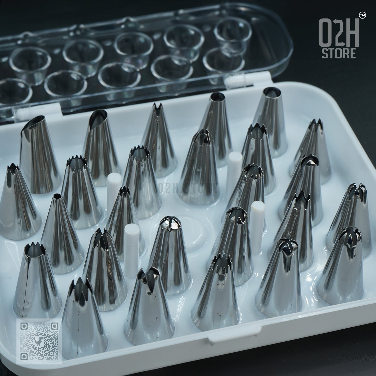 29-Pcs Steel Nozzle Set with Rose Nail for Icing